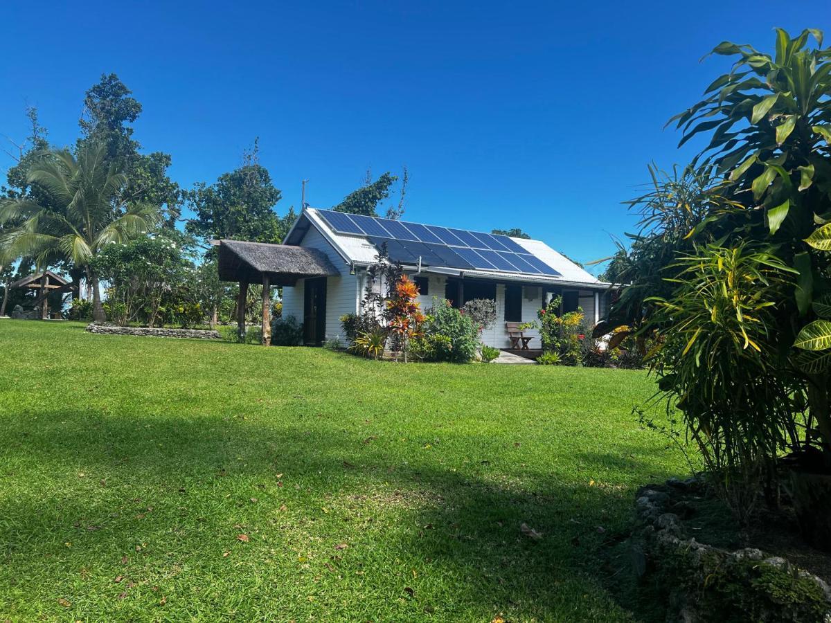 Island View Cottages Luganville Exterior photo