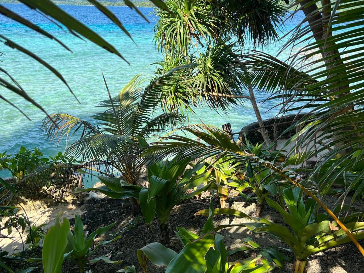 Island View Cottages Luganville Exterior photo