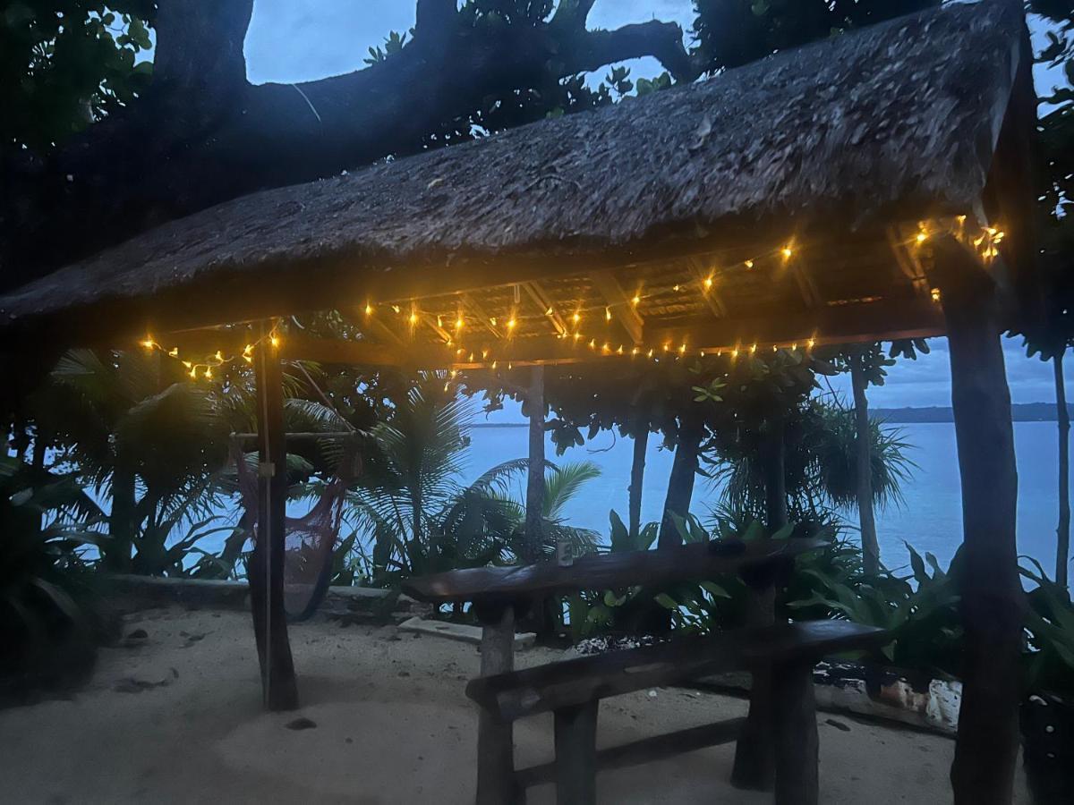 Island View Cottages Luganville Exterior photo