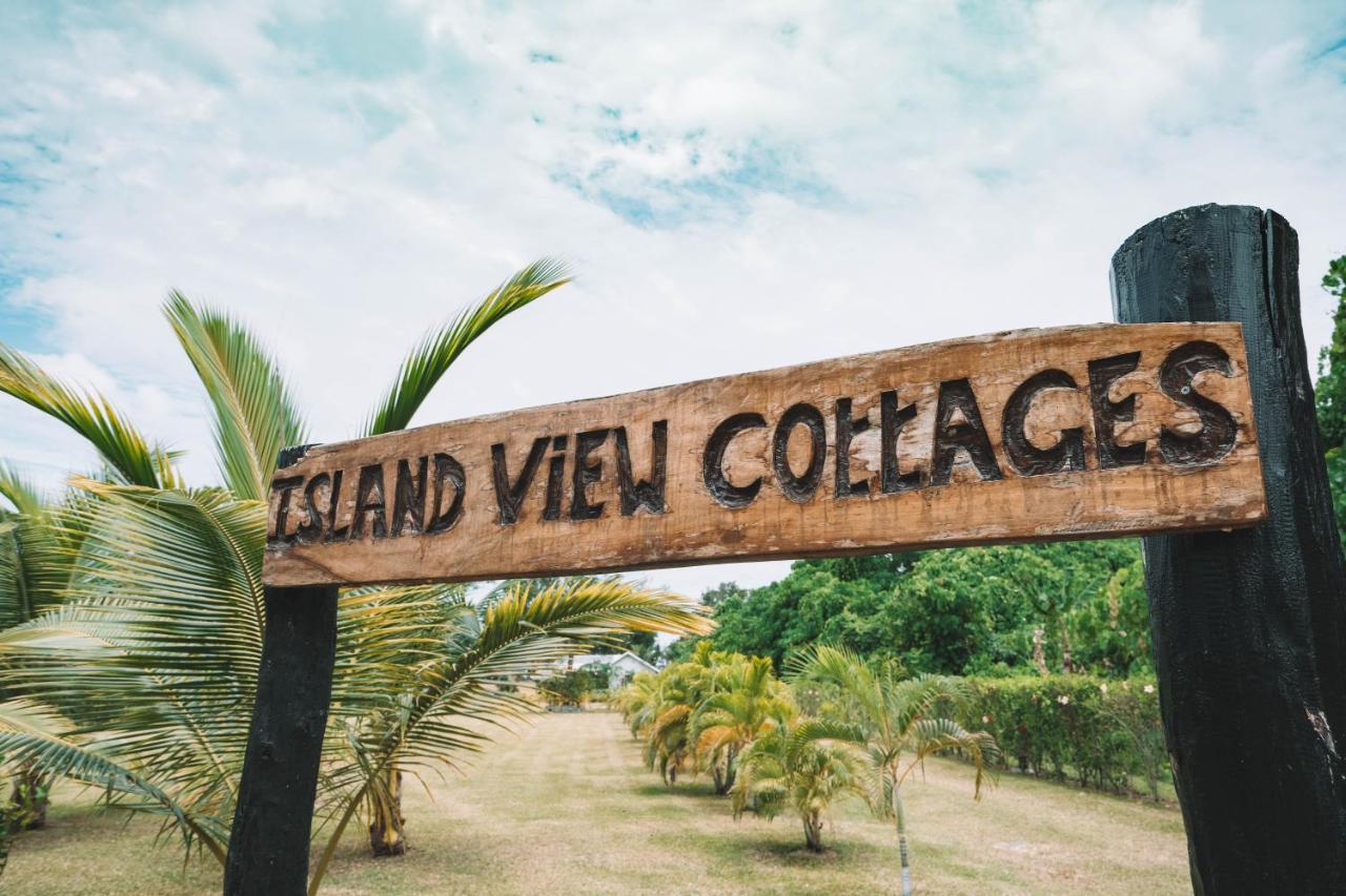 Island View Cottages Luganville Exterior photo